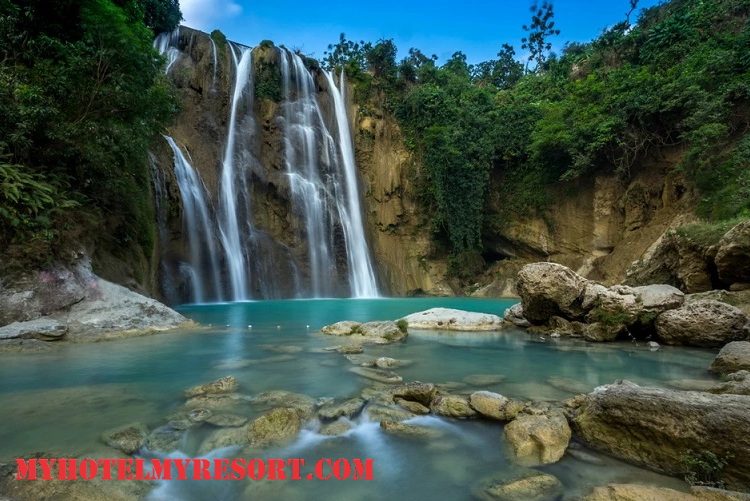 8 Air Terjun di Indonesia yang Wajib Dijelajahi Keindahannya